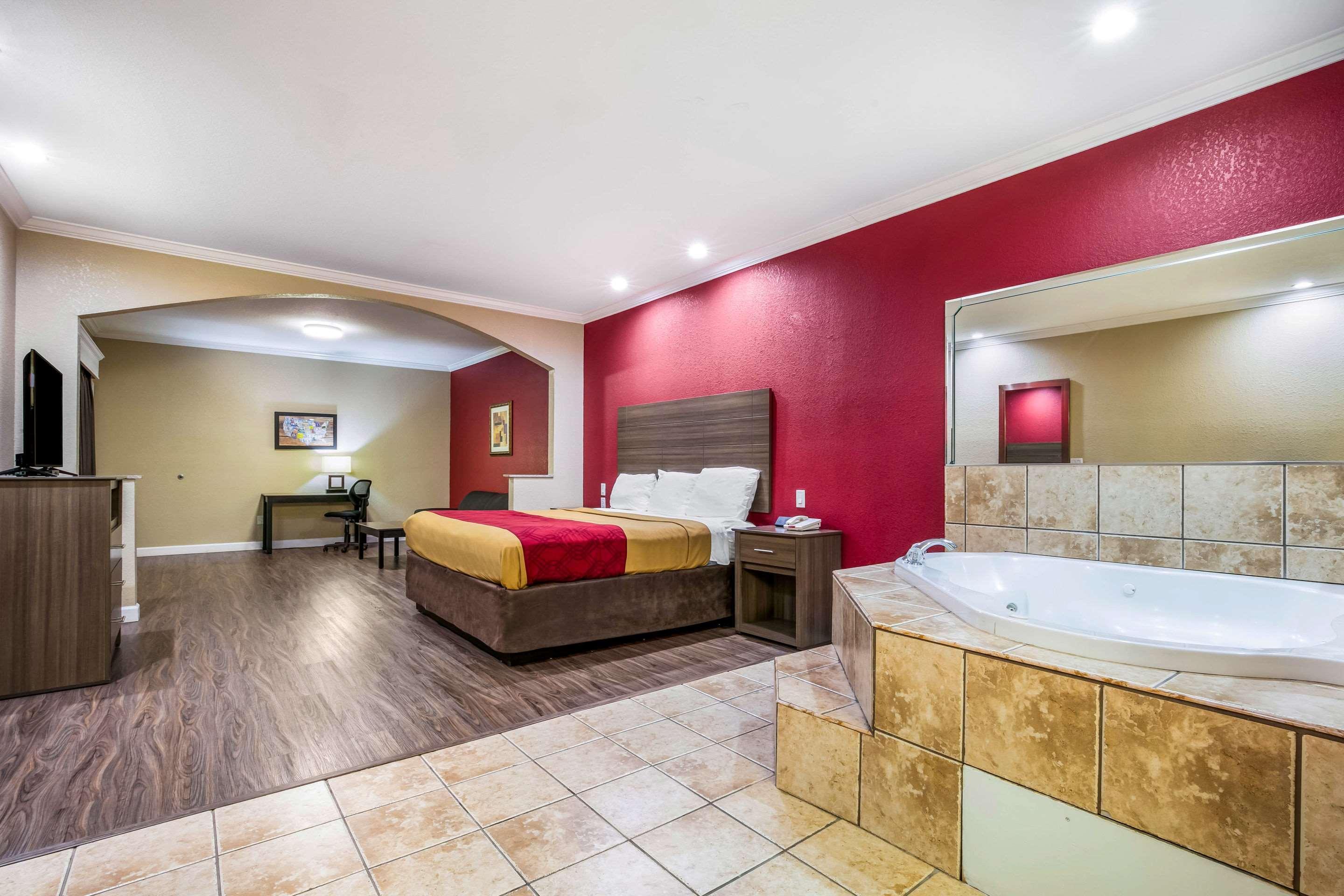 Econo Lodge Inn & Suites Horn Lake Eksteriør billede