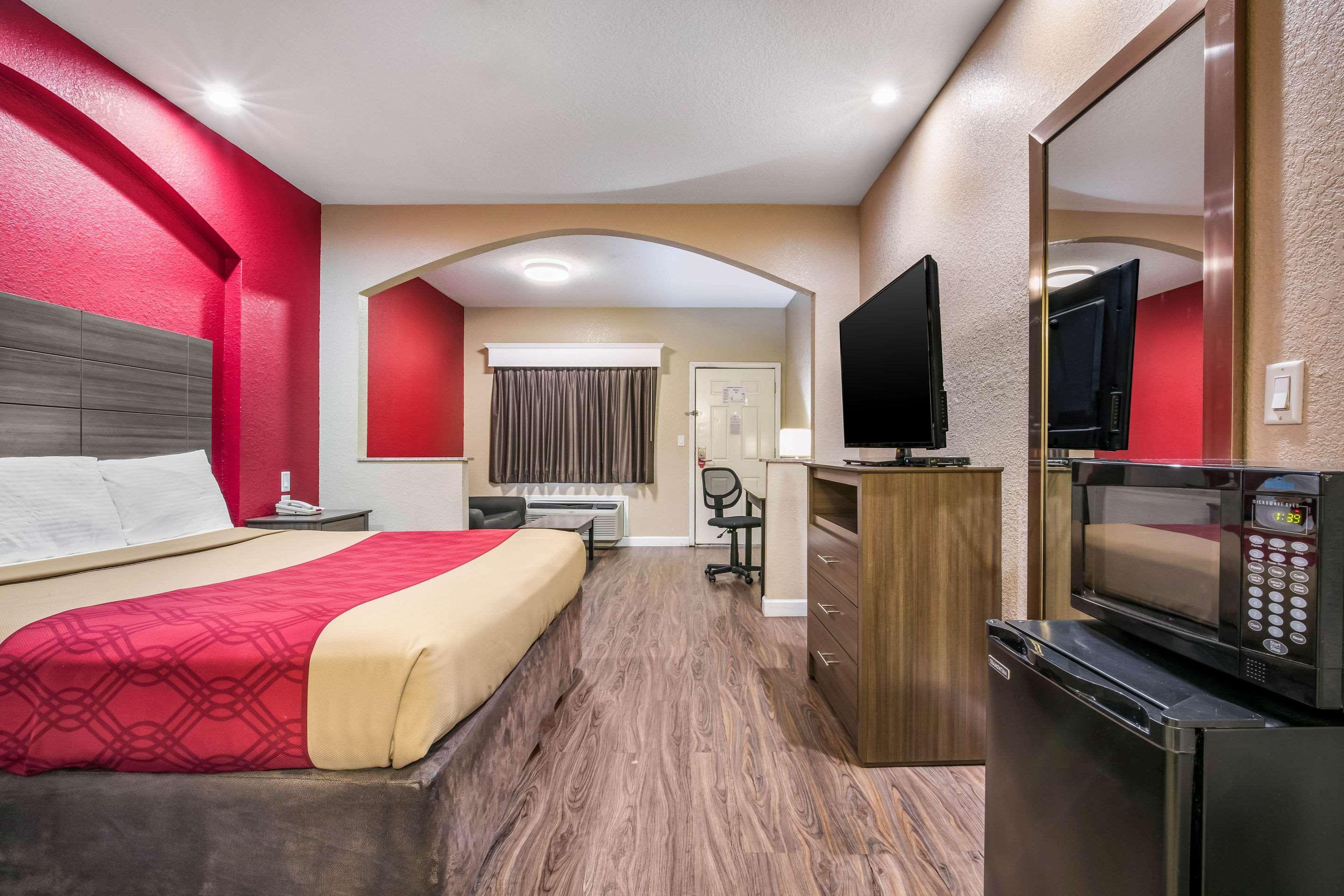 Econo Lodge Inn & Suites Horn Lake Eksteriør billede