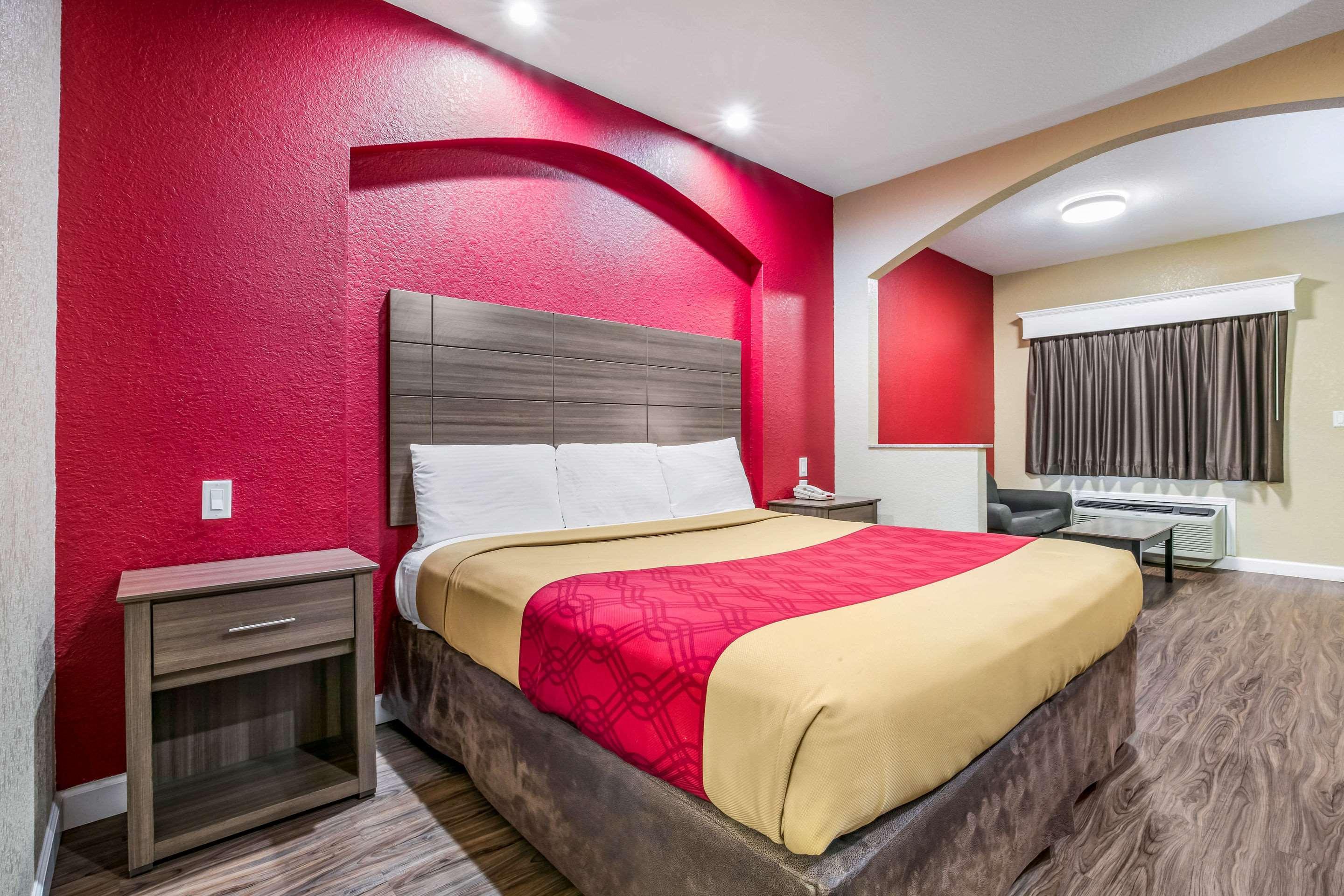 Econo Lodge Inn & Suites Horn Lake Eksteriør billede