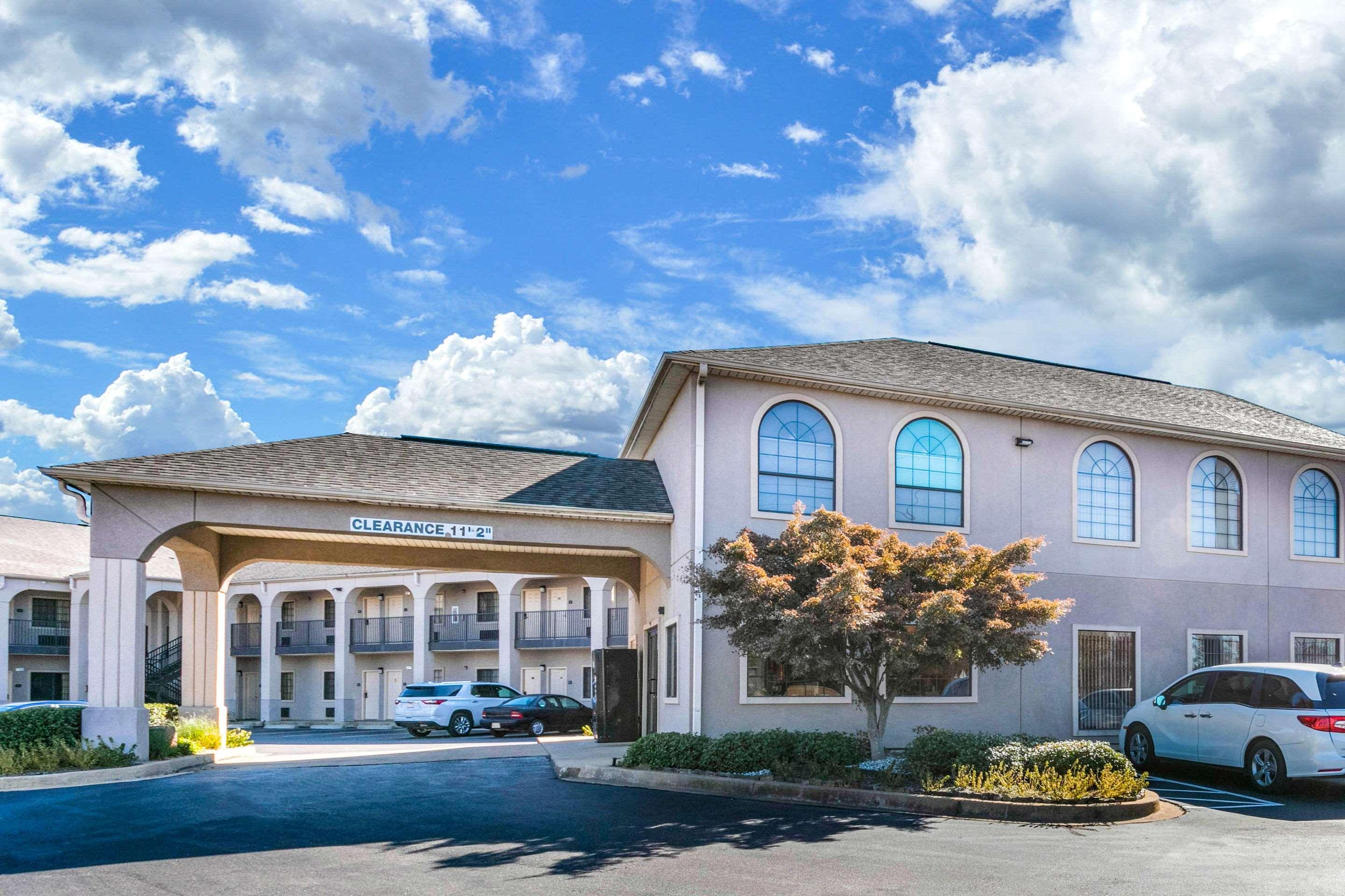 Econo Lodge Inn & Suites Horn Lake Eksteriør billede